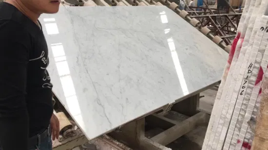 Dalle de marbre blanc Bianco Carrara sélectionnée pour revêtement de sol/sol/carrelage de salle de bains